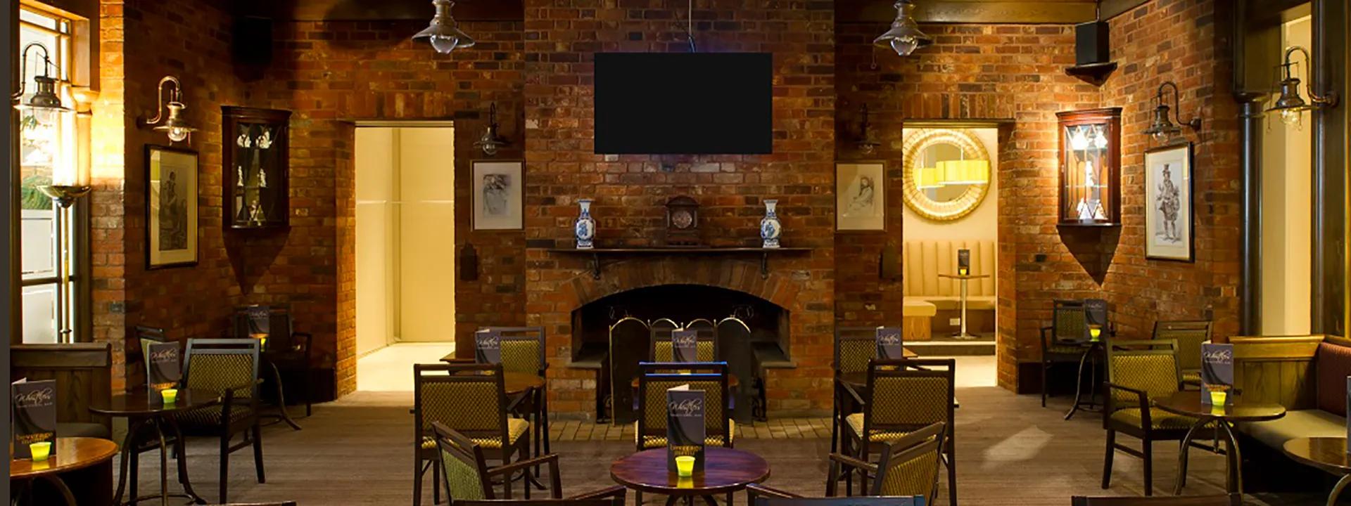 Croydon Park Hotel   PL18 header