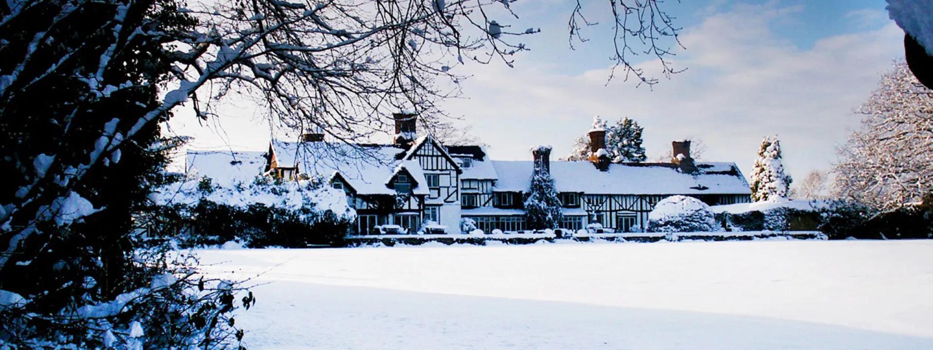 Ghyll Manor Hotel   PL19 header