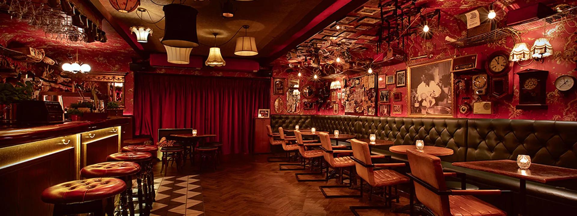 Barts London header