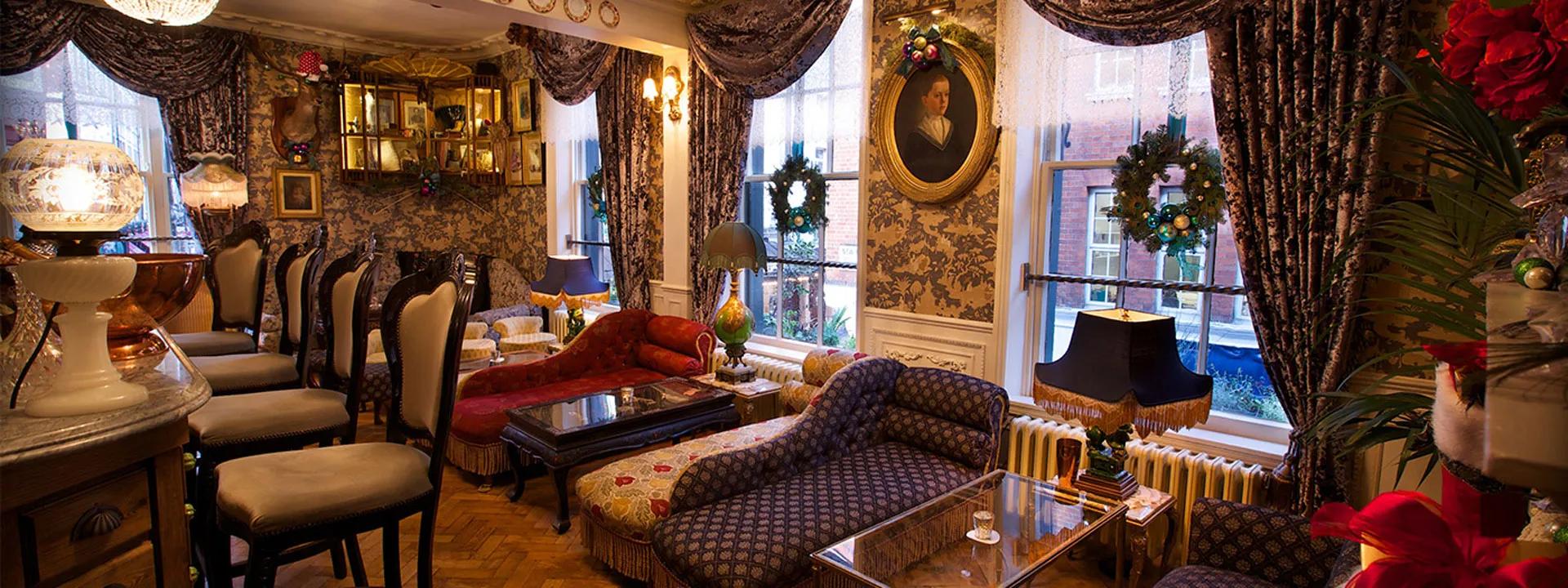 Mr Fogg's Gin Parlour header