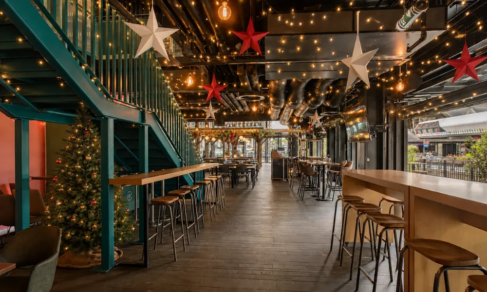 Semi-Private Christmas Package