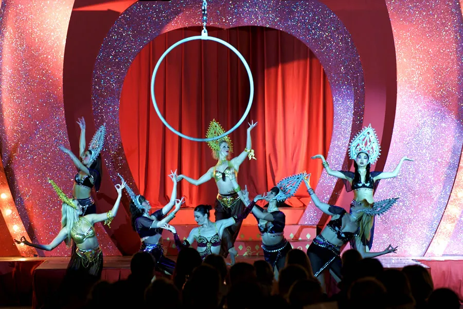 Burlesque (Shared)