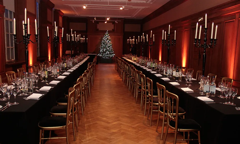 Christmas by the Thames