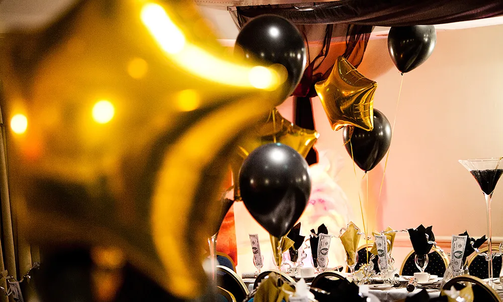 Sparkling Party Nights