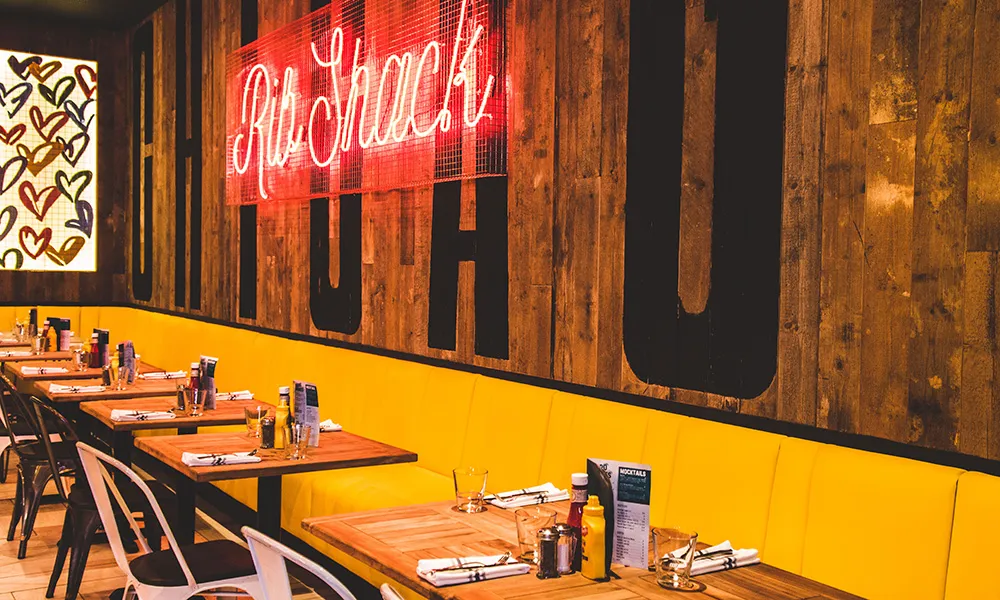 Christmas at Chicago Rib Shack (exclusive)
