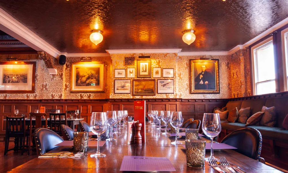 Christmas at Cosy Club (exclusive)