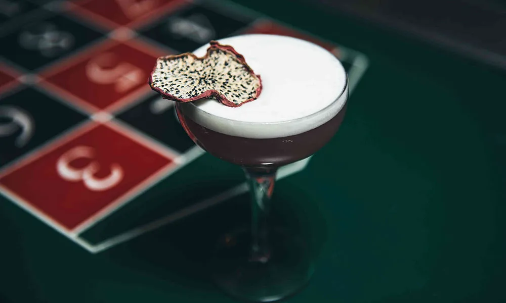 Bar, Ristorante & Variety Show