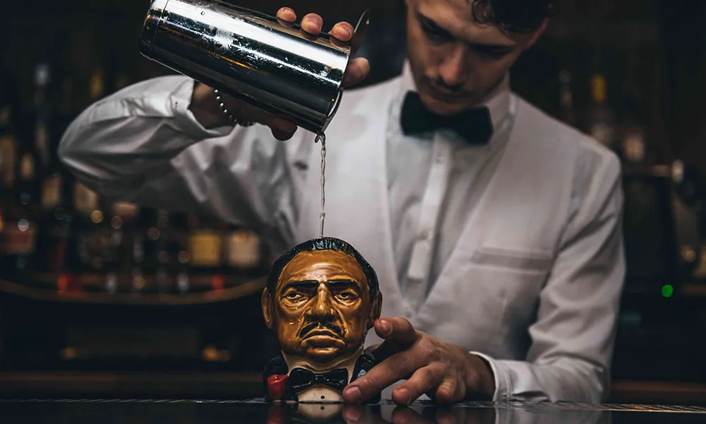 Bar, Ristorante & Variety Show