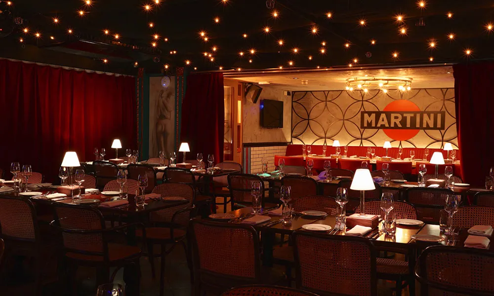 Bar, Ristorante & Variety Show