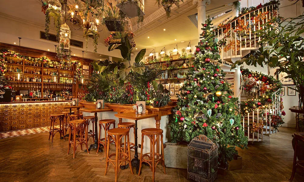 Flora & Forna Hideaway