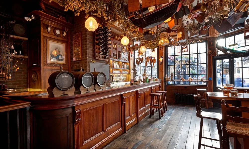 Eccentric British Tavern