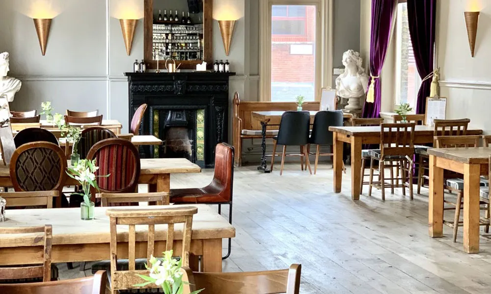 Exclusive Party in Islington 