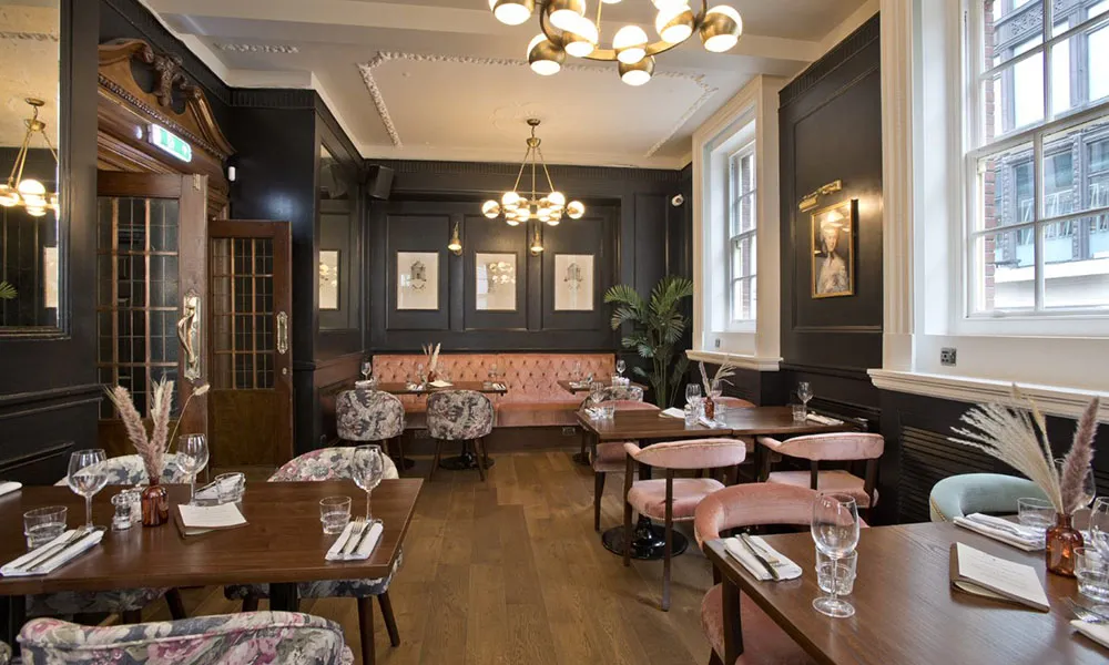 Christmas in Marylebone (exclusive)