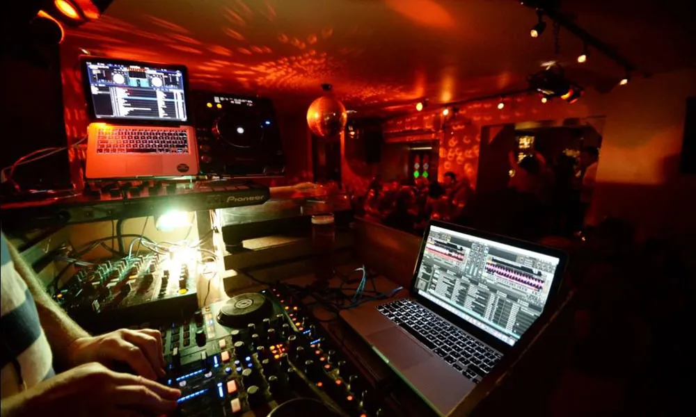 Bespoke Chapel Bar Parties