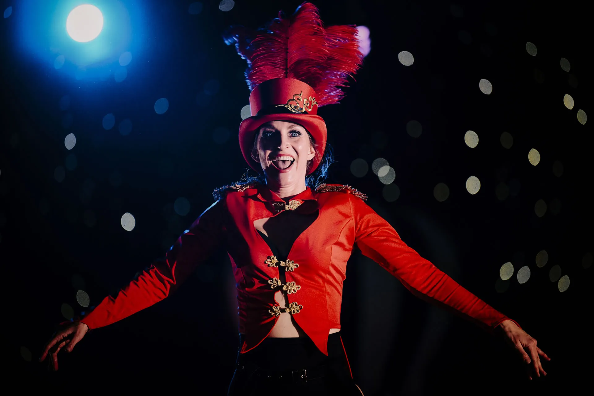 Cirque de Noel (Private)
