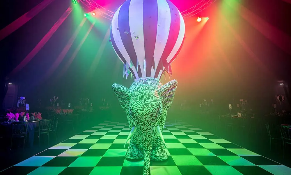 Cirque de Noel (Private)