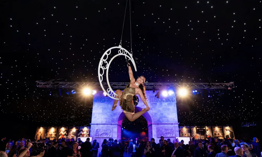 Glamour of Paris (Shared)