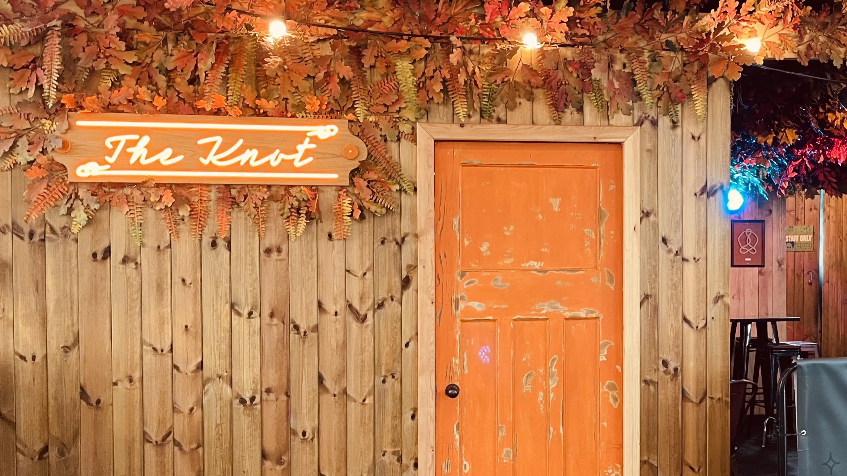 The Knot Cocktail Bar