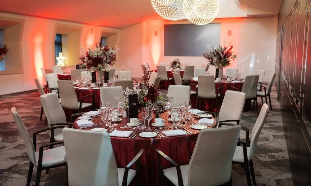 Dinner & Standing Reception Packages